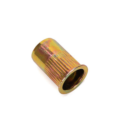 Καρβονικό χάλυβα βαρέας βιομηχανίας ή ανοξείδωτο χάλυβα Nutsert νιφάδα νιφάδας με σφραγισμένο σώμα ΖΙΝΚΕΤ και DIN πρότυπο