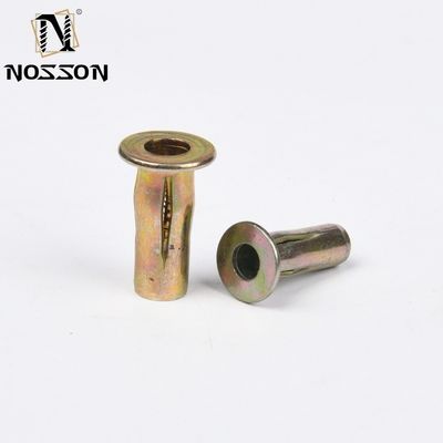 Υψηλής πυκνότητας νιφέτες επίπλων Custom Iron Nickel Plated Semi Tubular Rivets για M2.5-M6.3 ISO Standard Bright Finish